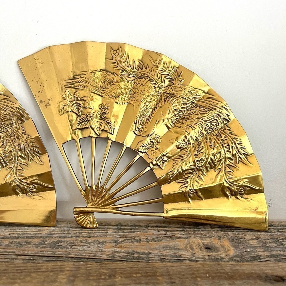 Brass wall fans dragon decor set of 2 - Picture 3 of 6
